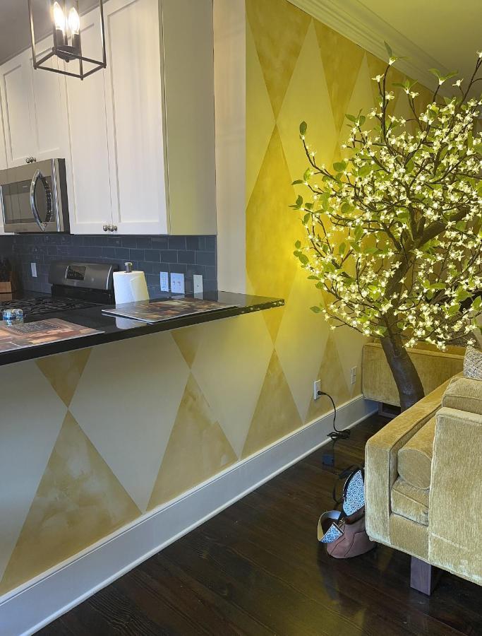 Best Location, Walk Anywhere Aparthotel New Orleans Esterno foto